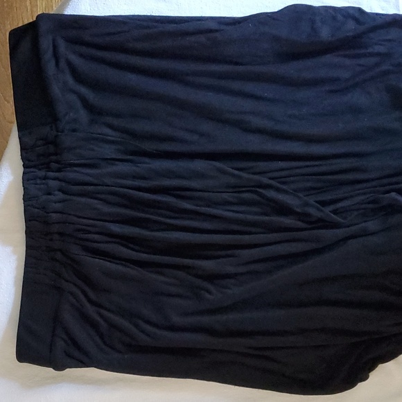 L.A.M.B Black Flowy Skirt Med - Picture 6 of 8